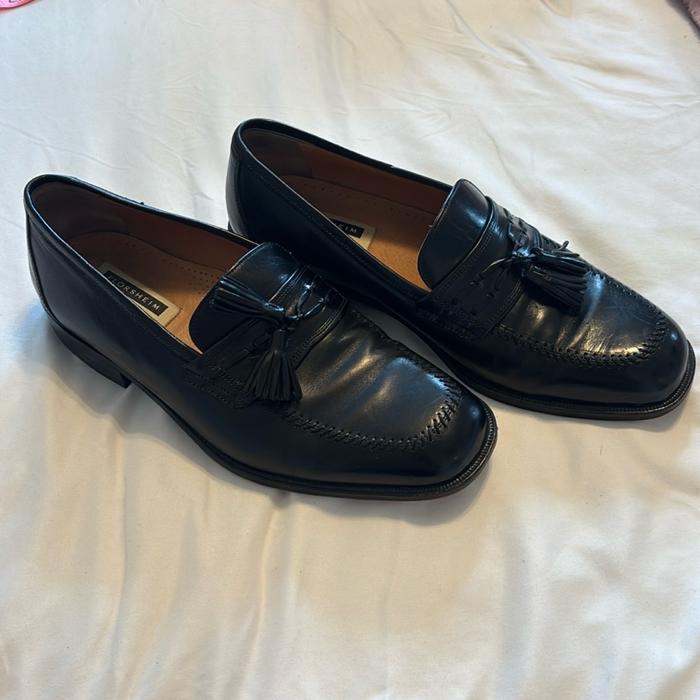 Florsheim Imperial Size 10 1/2 Tassel Black Leather Loafers 90010